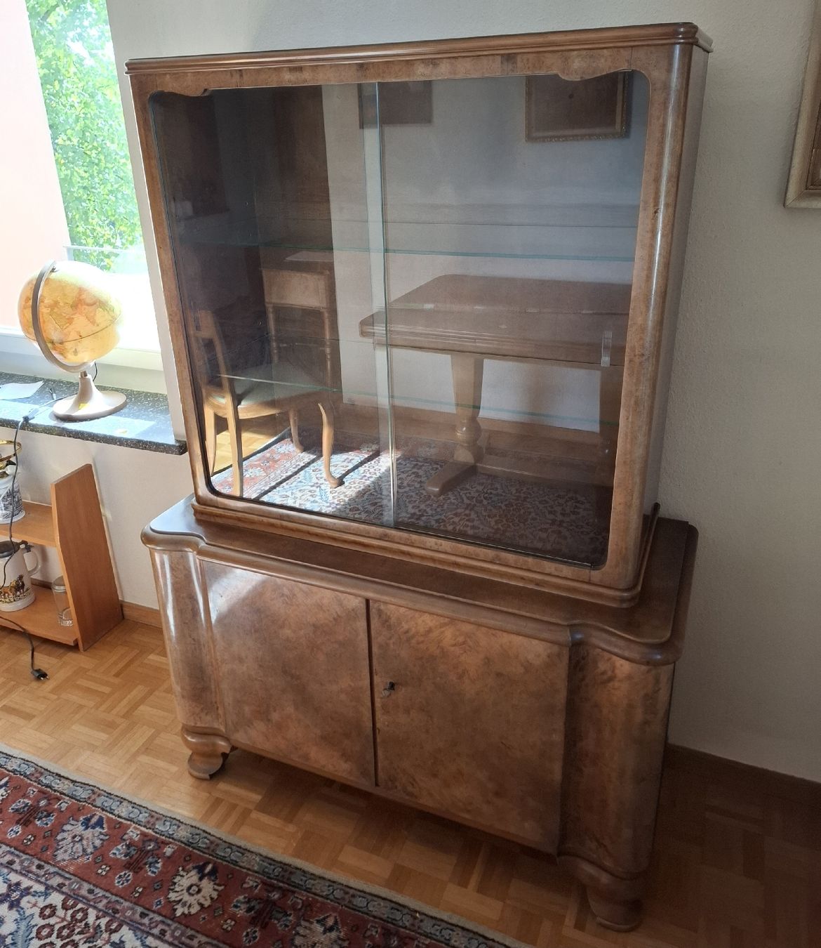 Vitrinen: Buffetschrank / Vitrine – Gebraucht aus Reinach BL von Malin20 4
