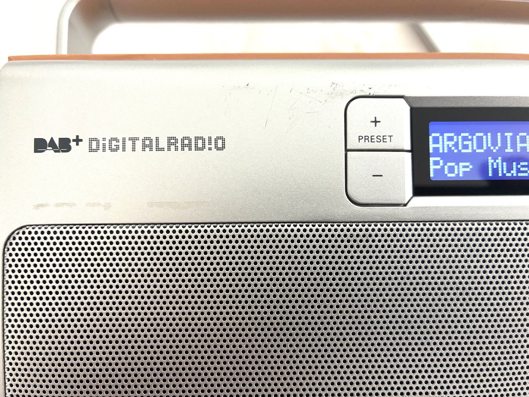 Philips Radio: PHILIPS DAB+-Radio, Model: AE5220/12 – Usato da Döttingen venduto da zha_xh2w 2