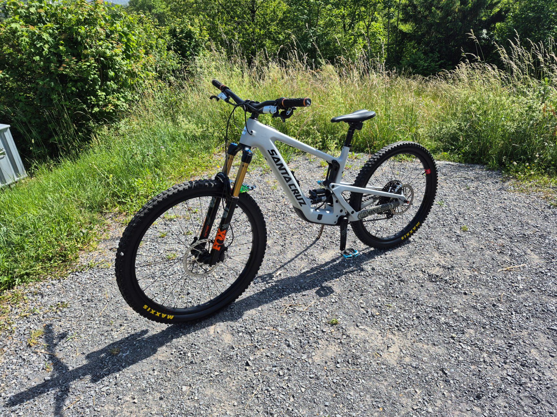 Santa Cruz Biciclette: Santa Cruz Heckler SL – Usato da Uitikon Waldegg venduto da sjijmon 1