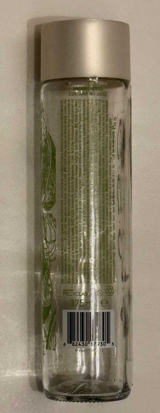 Altro in Stoviglie & Bicchieri: 4x VOSS bouteilles d’eau vides 375 ml – Usato da Genève venduto da Murmurs 2