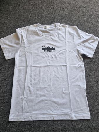 t-shirt homme taille L blanc neuf jamais porté 
