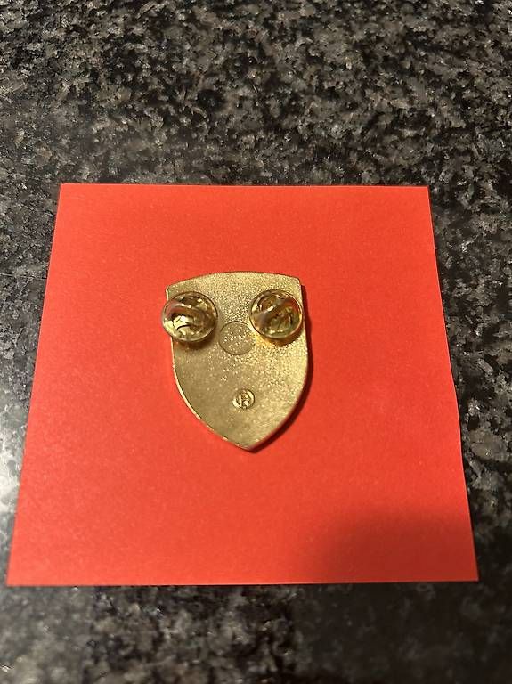 Placchette & Badge: Porsche Pin – Usato da Allschwil venduto da Haffelow 1