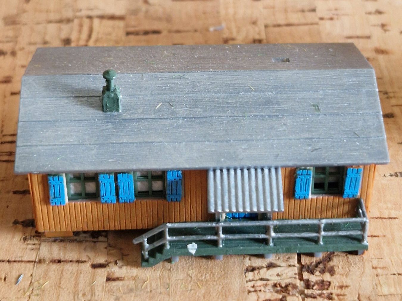 Faller Modellini di ferrovie: Lot de 4 baraques – Usato da Tavannes venduto da Jacksonhmc 4