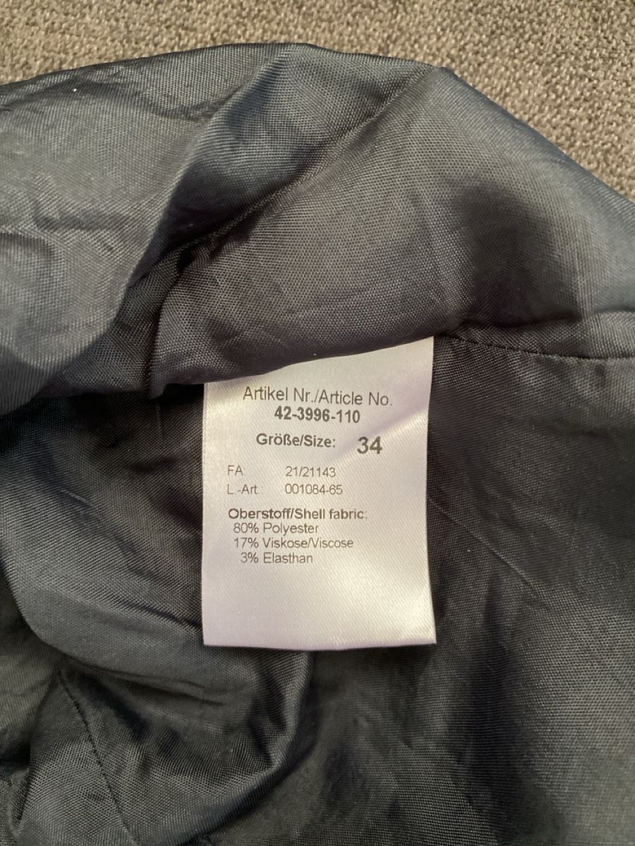 Navyboot Vestiti: Kleid Gr.34 – Usato da Strengelbach venduto da Bycy 4