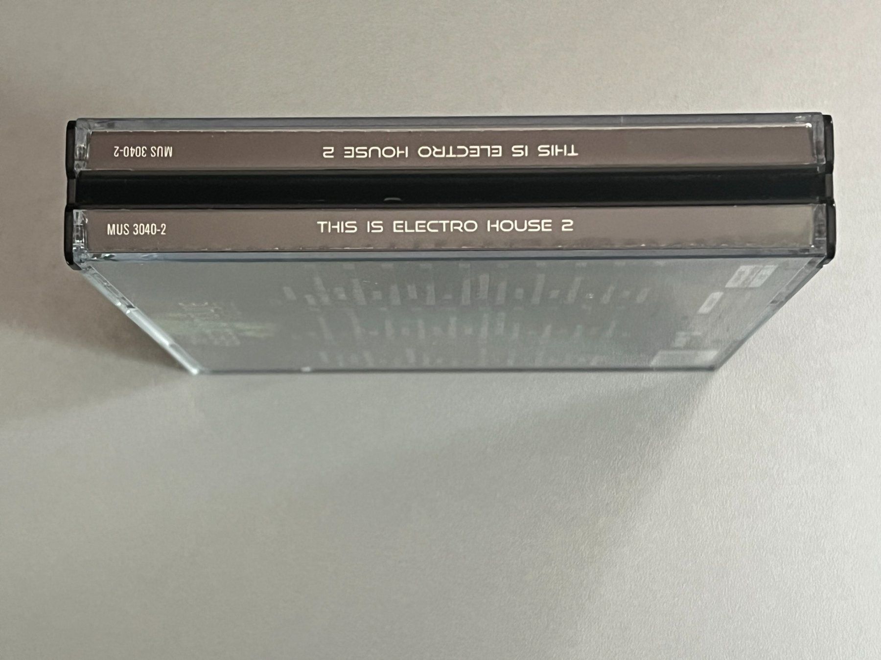 CD: This Is Electro House Vol 2  (3CD) – Usato da Rivera venduto da poweradem05 2