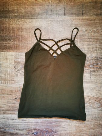 Tally Weijl Top, Gr. M, Olivgrün, Sommer Must-Have!
