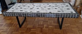 Couchtisch Mosaik Metallbeine Keramikfliesen Granit
