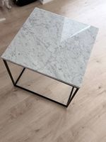 Marmor Couchtisch 50x50cm schwarz Metallgestell Westwing