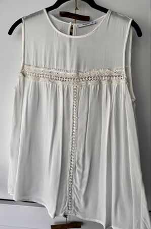 Top Mango Suit blanc cassé, taille M, parfait pour l'été