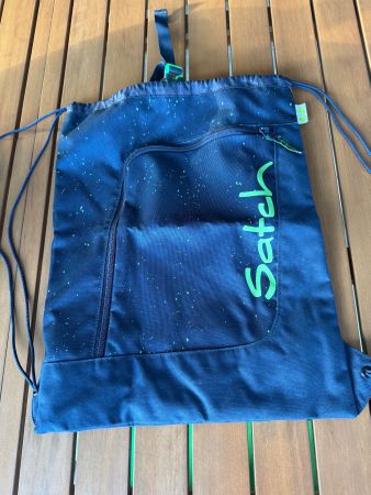 Satch Blue Drawstring Bag - with green splashes