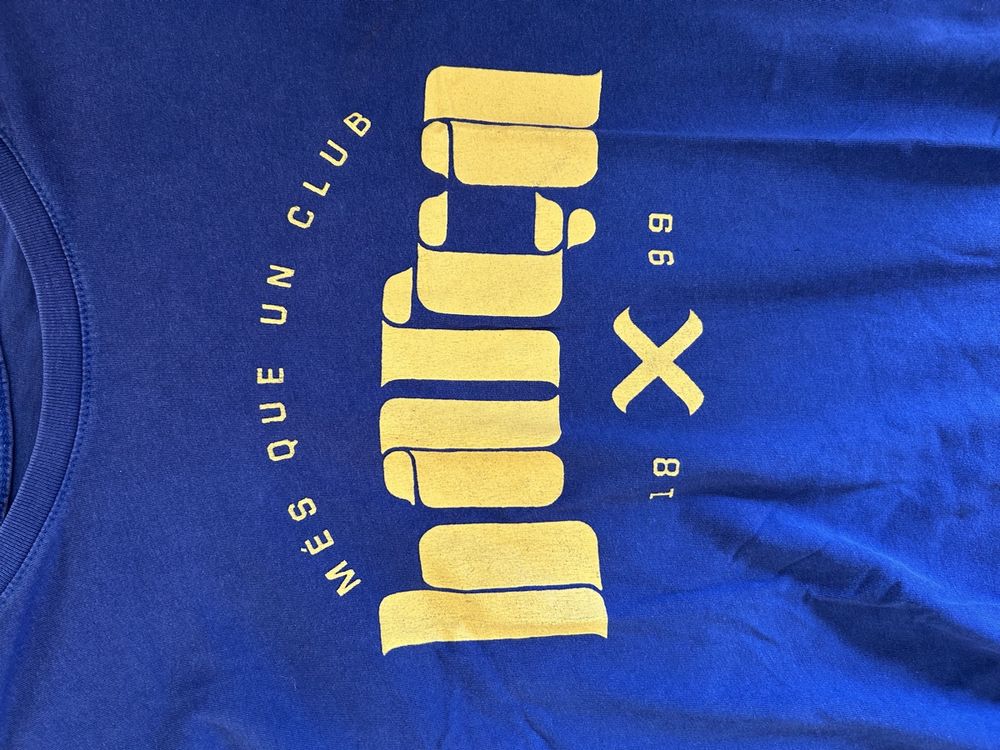 Nike T-shirt: Nike T-Shirt Barca Mes Que Un Club,Size:L – Usato da St Gallen venduto da kon_2nnp 2