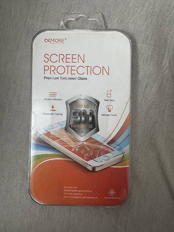 Handys / Smartphones: iPhone 6 Panzerglas – Neu und originalverpackt aus Reinach BL von j_7fjs