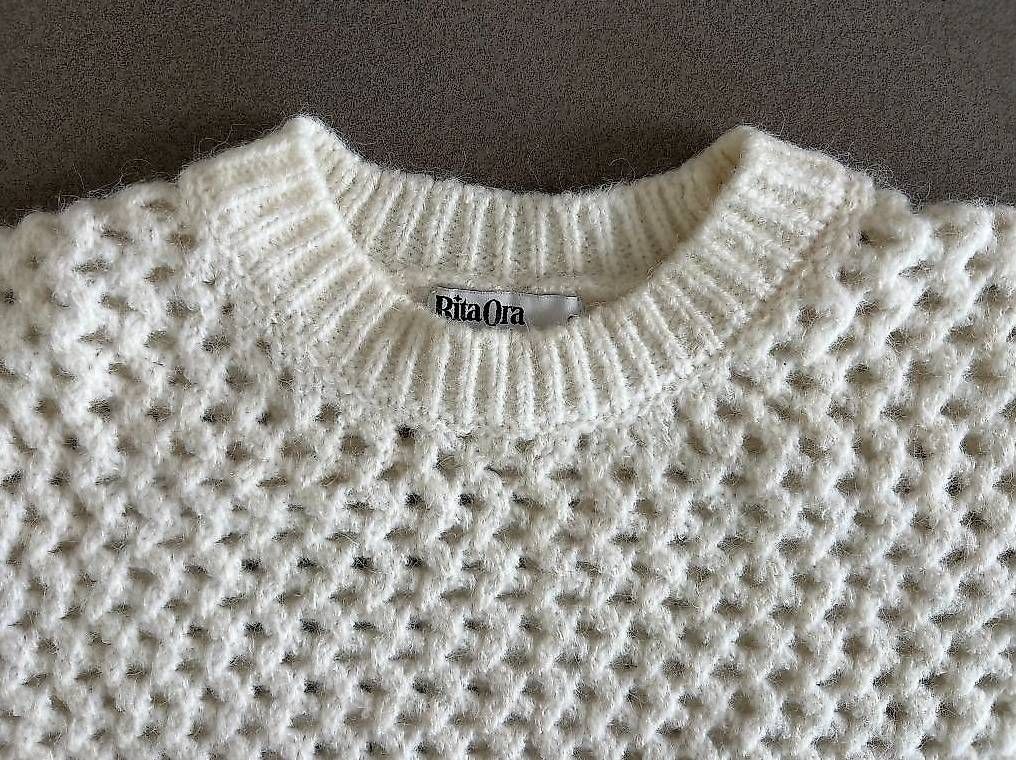 Off-White Maglioni & Felpe: Pullover offwhite von Rita Ora Gr. S - NEU – Nuovo (secondo la descrizione) da Oberrohrdorf venduto da Augustus5 1