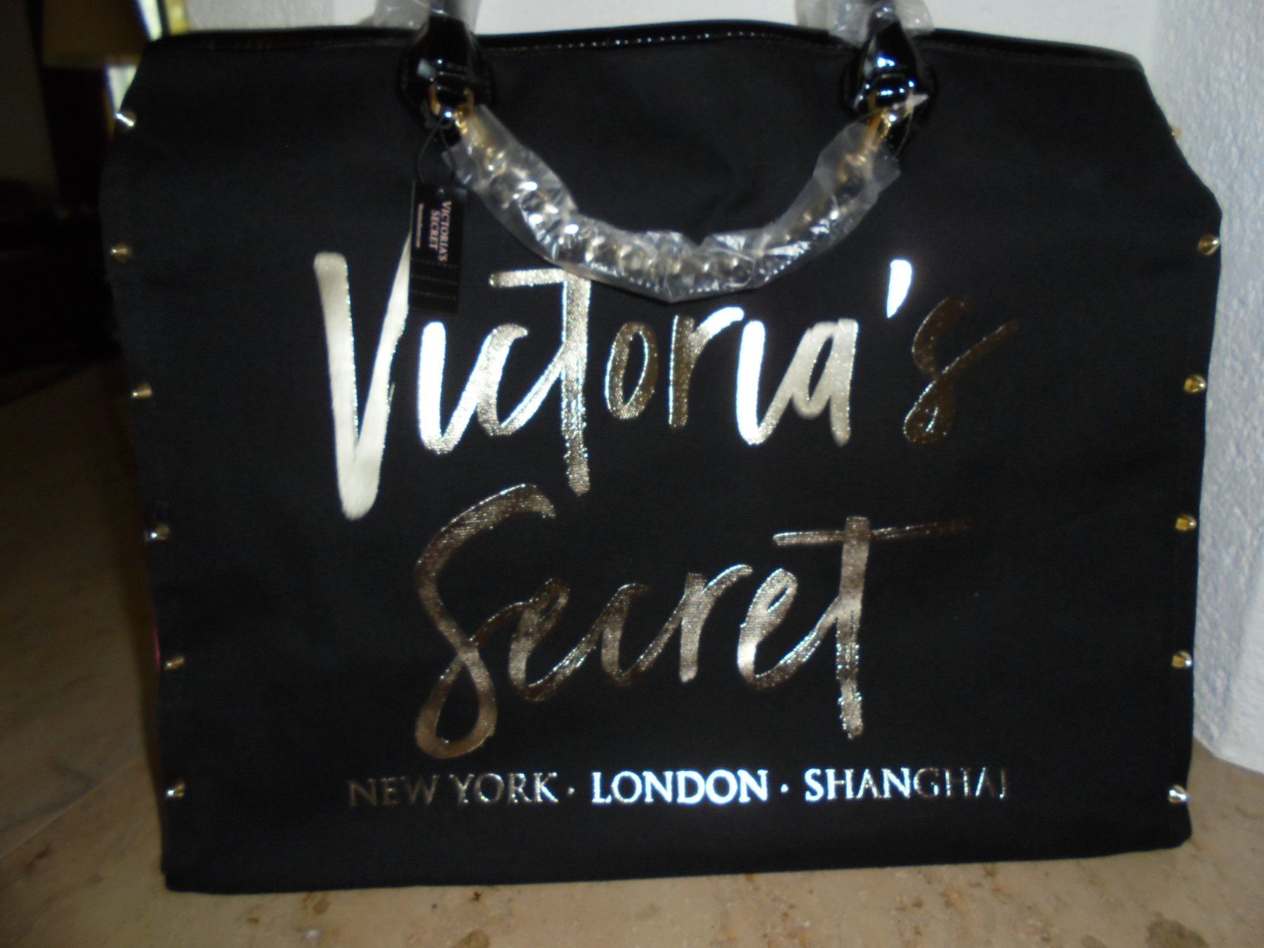 Victoria's Secret Borse da donna: VICTORIA'S SECRET GROSSE TASCHE – Nuovo e nell'imballaggio originale da Aarau Rohr venduto da PinkSchwein 1