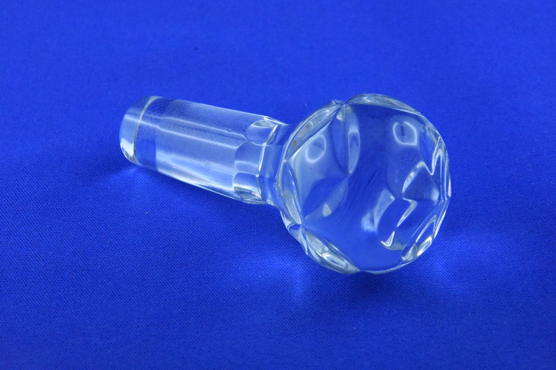 Bicchieri: Glasstopfen für Glaskaraffe – Usato da Künten venduto da Arktisde