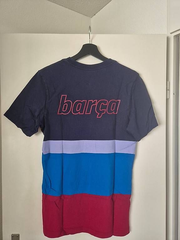 T-shirt: Barcelona T-Shirt – Nuovo e nell'imballaggio originale da Buochs venduto da DarioTr 1