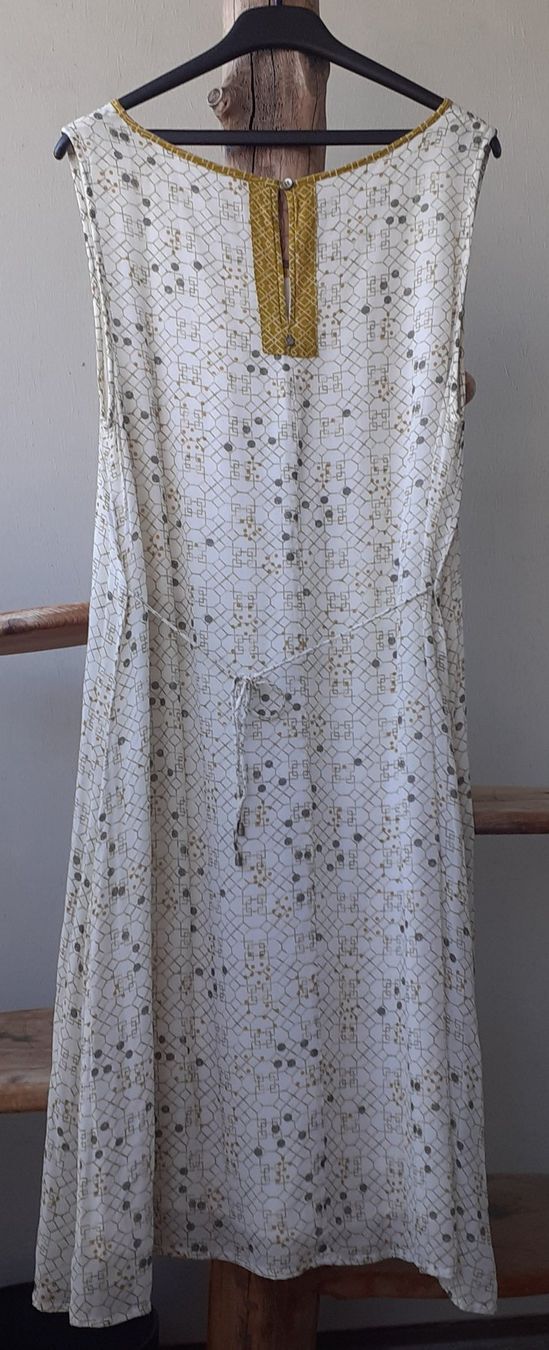 Nile Vestiti: Nile atelier Kleid, S/M – Usato da Bern venduto da Solarsystem 2