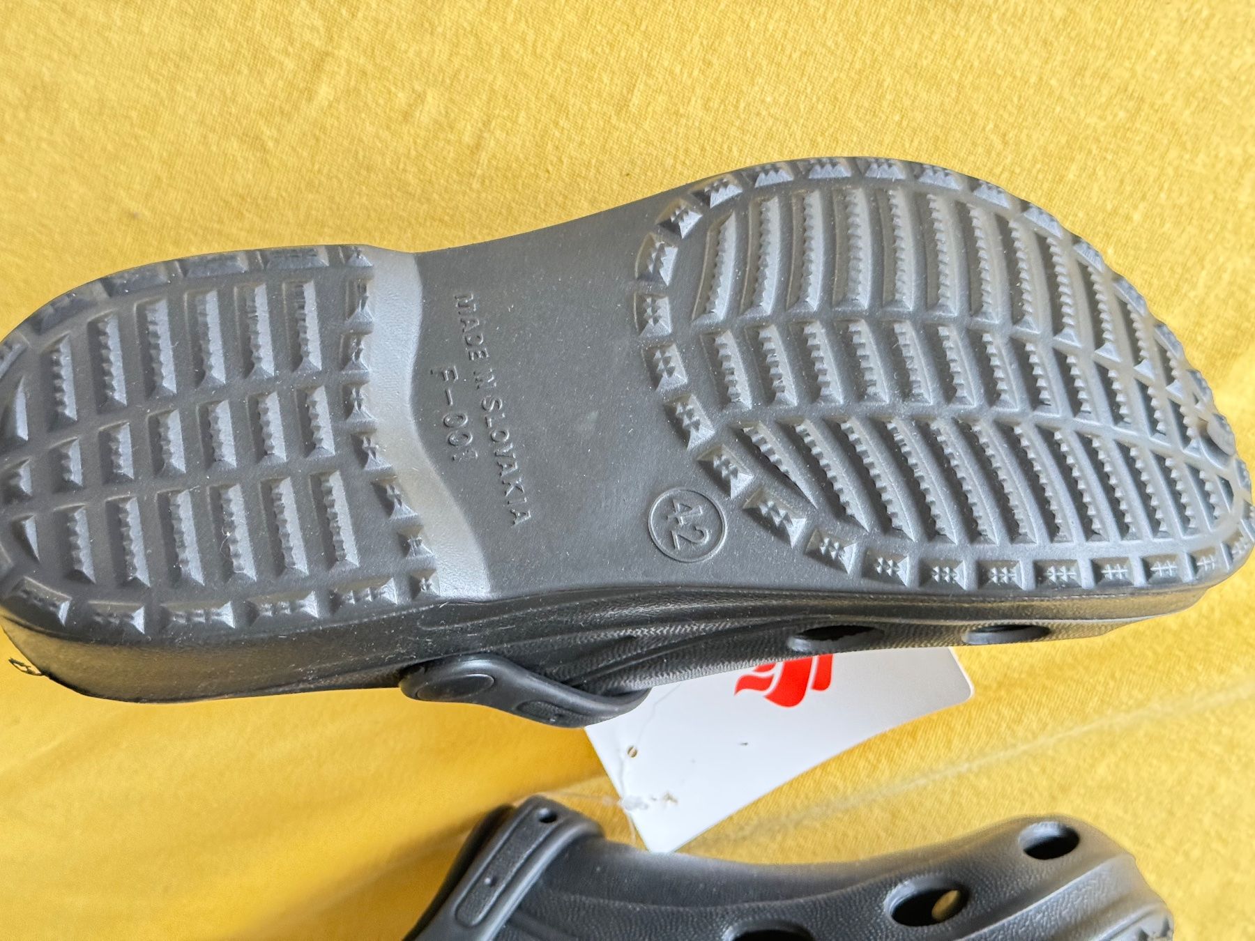Scarpe da uomo: NEUE Clogs Schuhe 42 nicht original – Nuovo (secondo la descrizione) da Ostermundigen venduto da Gummibaerli63 2