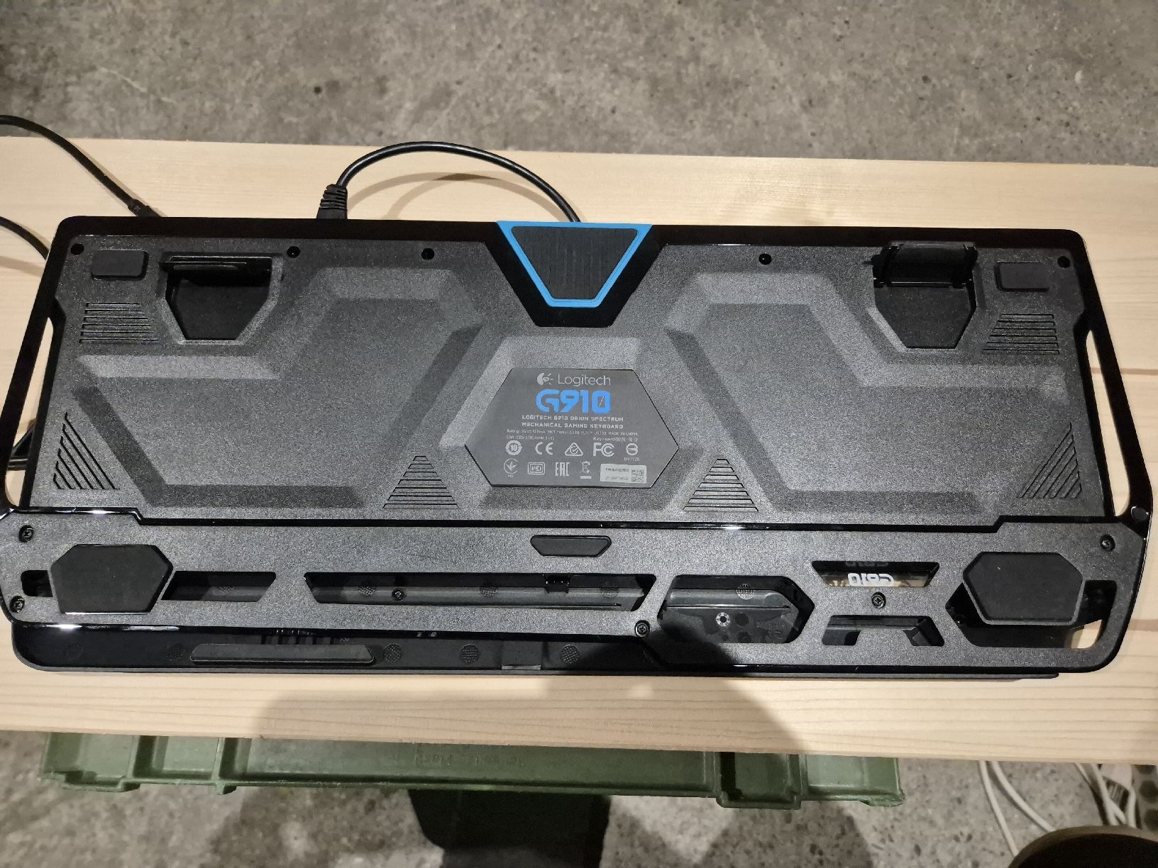 Logitech Tastiere: Logitech G910 RGB Mechanical Gaming Keyboard – Usato da Yverdon-les-Bains venduto da Dormondm 1