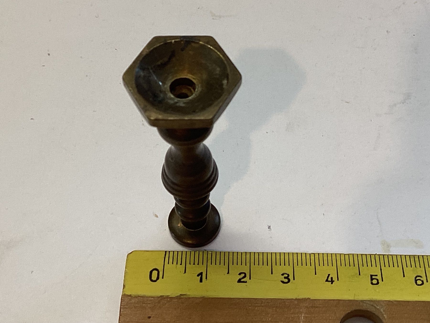 Giocattoli: Alter Spielzeug Kerzenständer Messing – Usato da Eglisau venduto da mar_5rn2 5