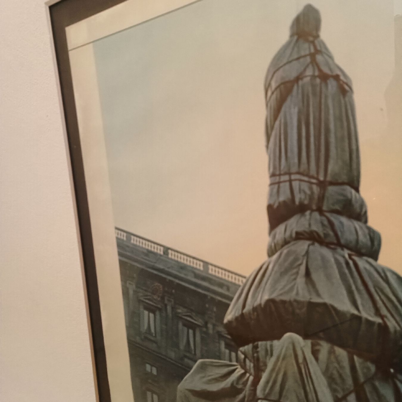 Dipinti: Christo - Wrapped Monument to Leonardo – Usato da Giubiasco venduto da giubi01 4