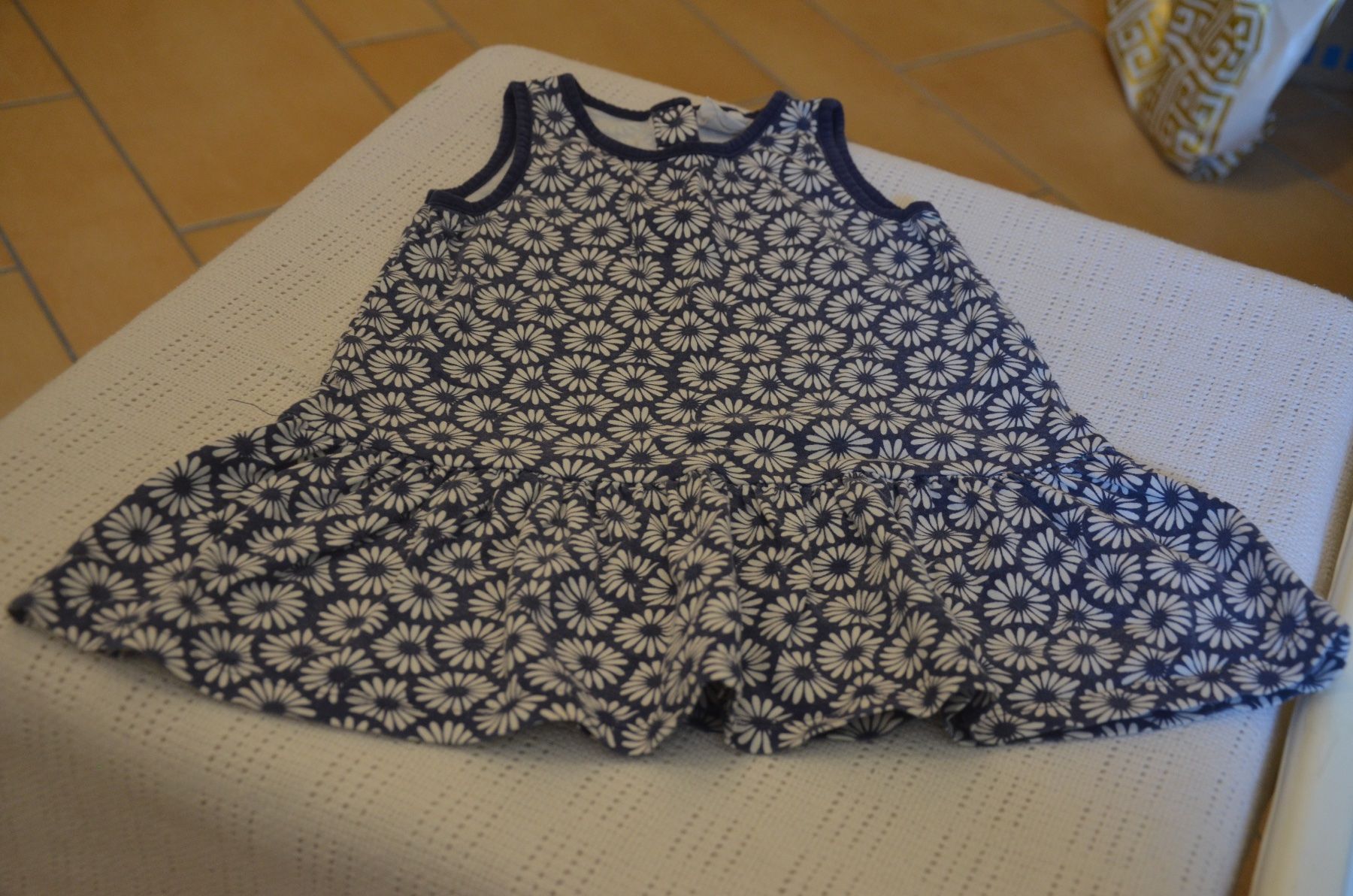 Robes et jupes: TAILLE 80 -  JOLIE ROBE – D'occasion à Chiasso par Dolly015