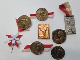 1.August Abzeichen Nationalfeiertag CH (8 Stück)