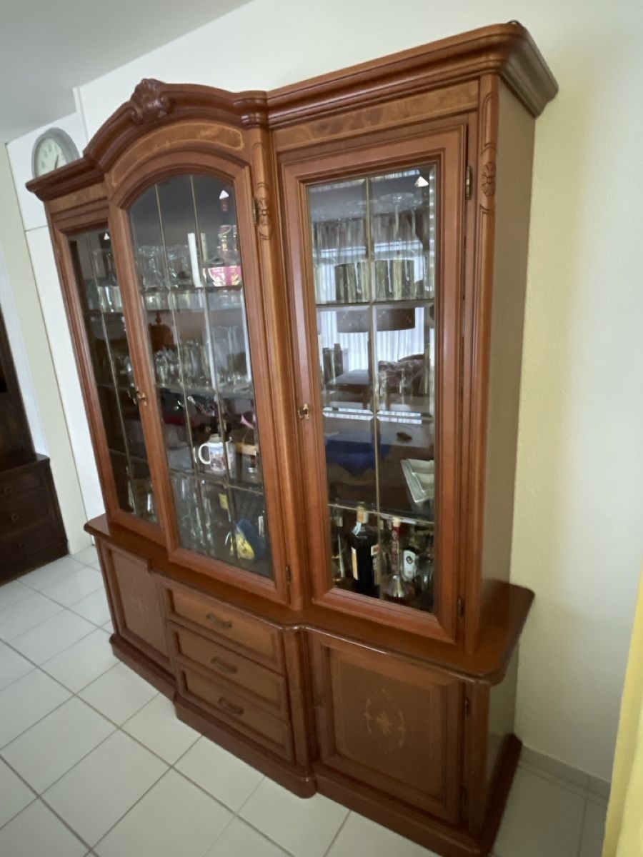 Vetrine: Vitrine massiv Kirschbaum – Usato da Oensingen venduto da marijadavide 2