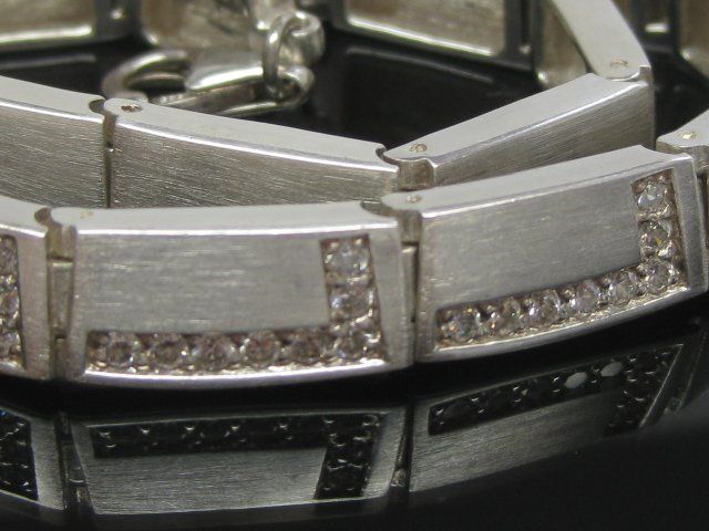 Esprit Catenine: Modernes Designer-Collier Silber 925 Esprit Zirkonia – Usato da Ermatingen venduto da Decovin 3