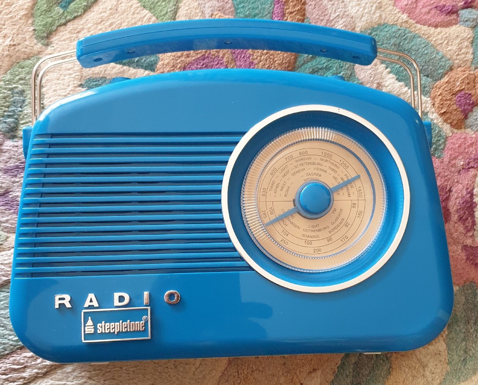 Radios: Radio Steepletone Fabrikneu ohne OVP – Neu (gemäss Beschreibung) aus Horw von Arta20000