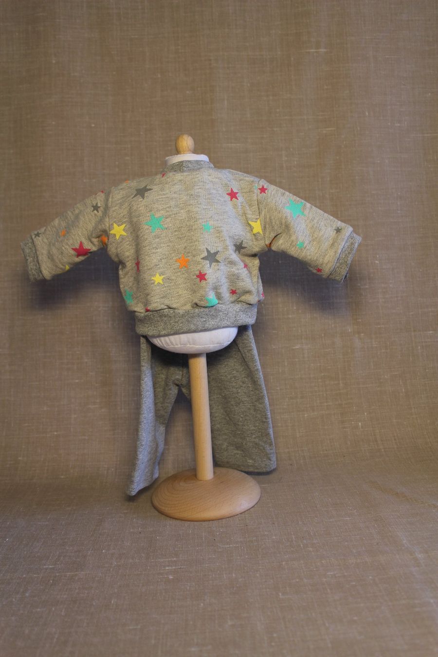 Bambole: Puppenkleider Pyjama grau Gr. 40-45cm – Nuovo e nell'imballaggio originale da Zürich venduto da Turner_18 2