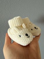 Süesse Baby-Finkli krabbelschuhe gestrickt neu weiss Kind