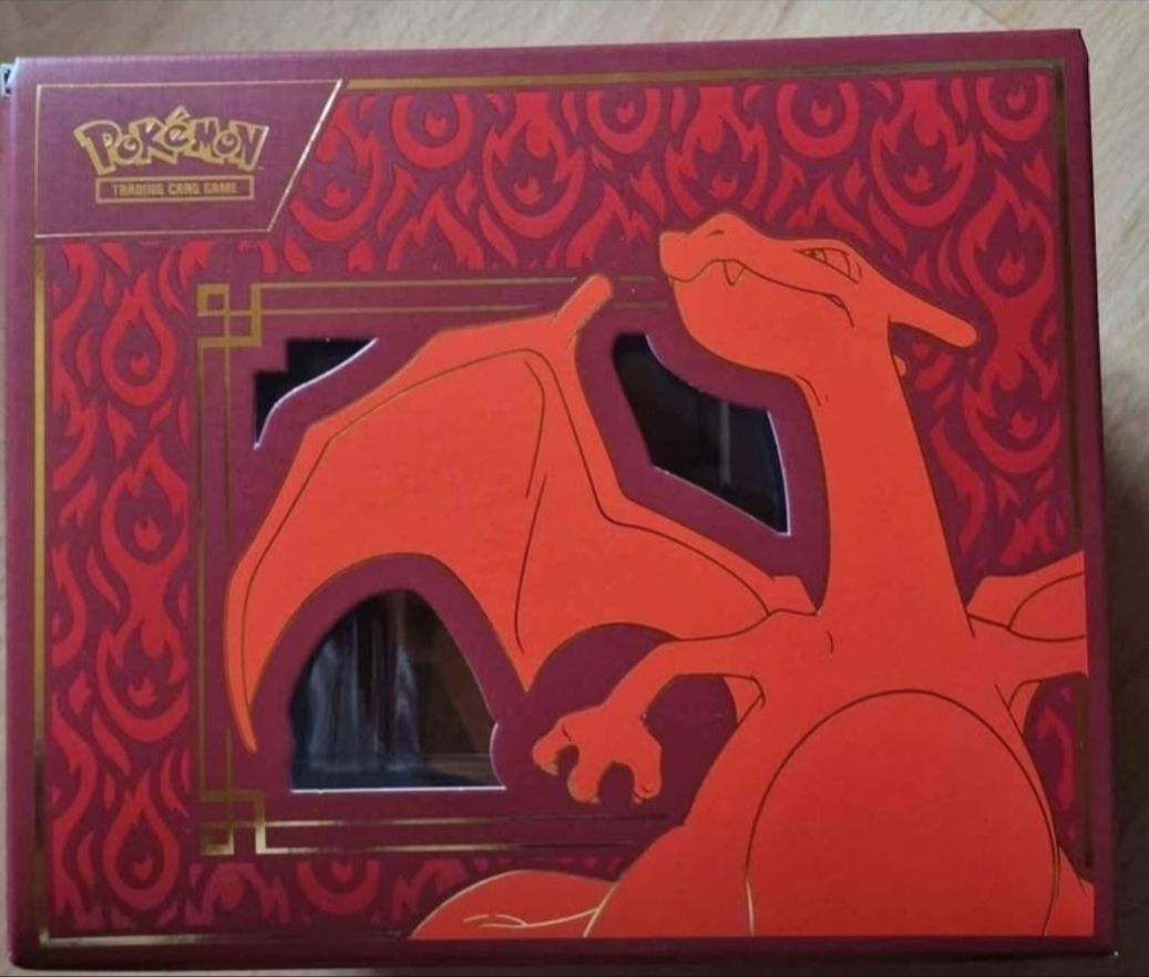Pokémon Carte collezionabili: Pokemon Charizard ex Super Premium Collection – Nuovo e nell'imballaggio originale da Tscheppach venduto da Jennisa 1