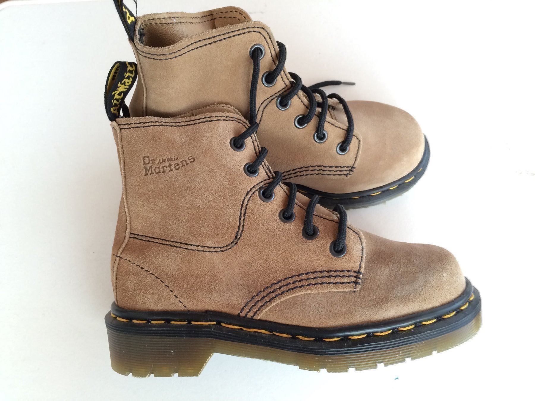 Dr. Martens Scarpe da uomo: Neue  Kinder Doc Martens – Nuovo (secondo la descrizione) da Amriswil venduto da bambigirl