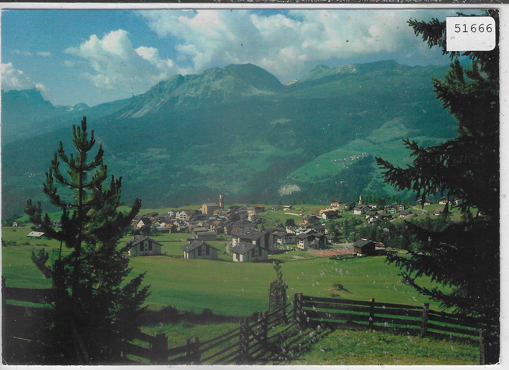 Cartoline postali: Lantsch/Lenz - Generalansicht – Usato da Ettingen venduto da Kartenplanet