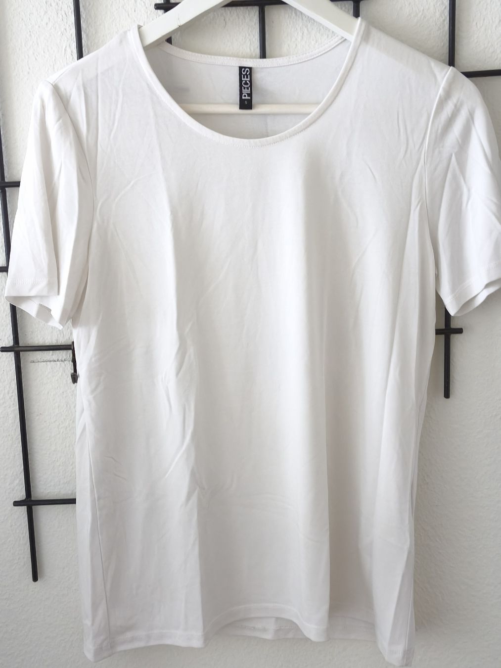 Pieces T-shirt: Pieces Shirt, Weiss, Grösse S, Sommer Basic, Top Zustand! – Nuovo (secondo la descrizione) da KRIENS venduto da Franzy_Blond10 5