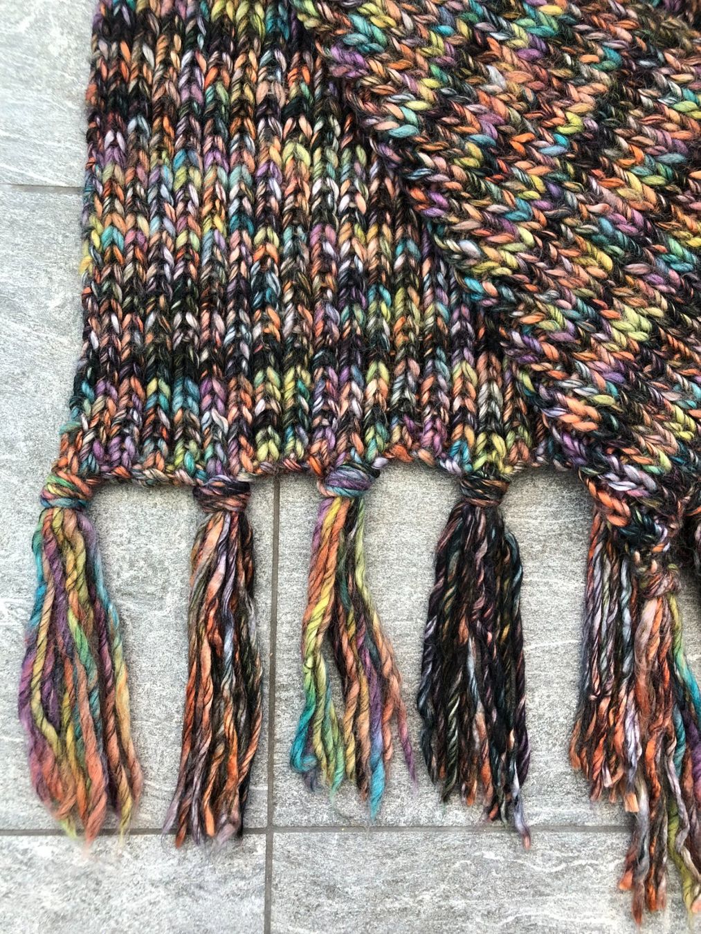 Foulards, Tücher & Schals: XXL Strickschal bunt meliert – Gebraucht aus Baar von alexisbeads 2