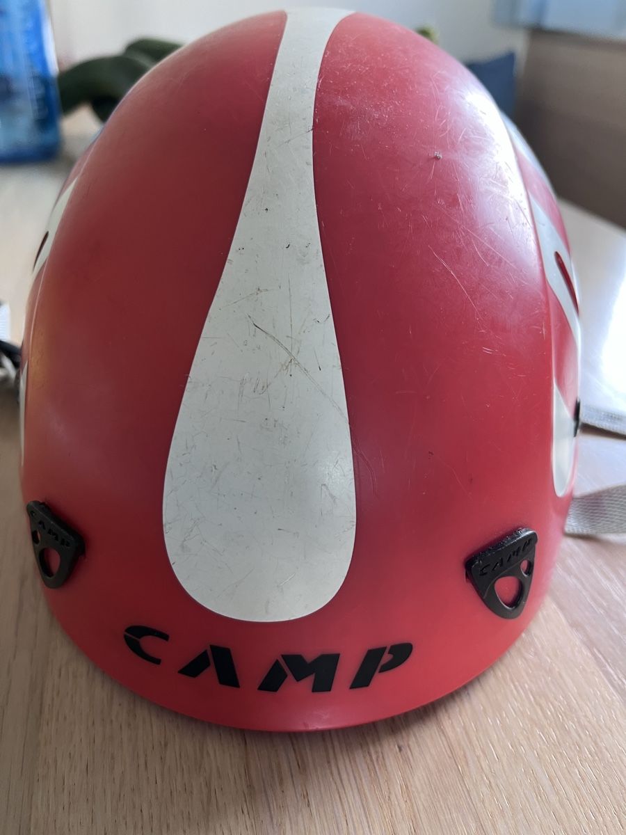 Caschi: Kinder Kletterhelm, Camp 53-61cm   – Usato da Buchs SG venduto da Saglains 2