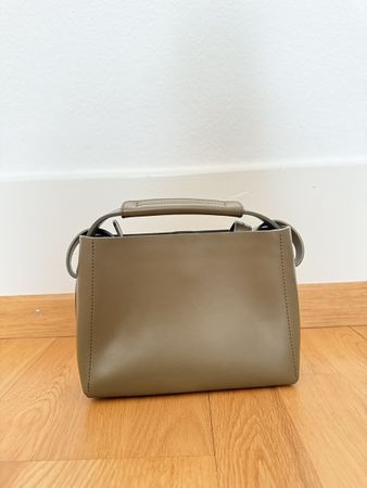 Tasche von Flattered