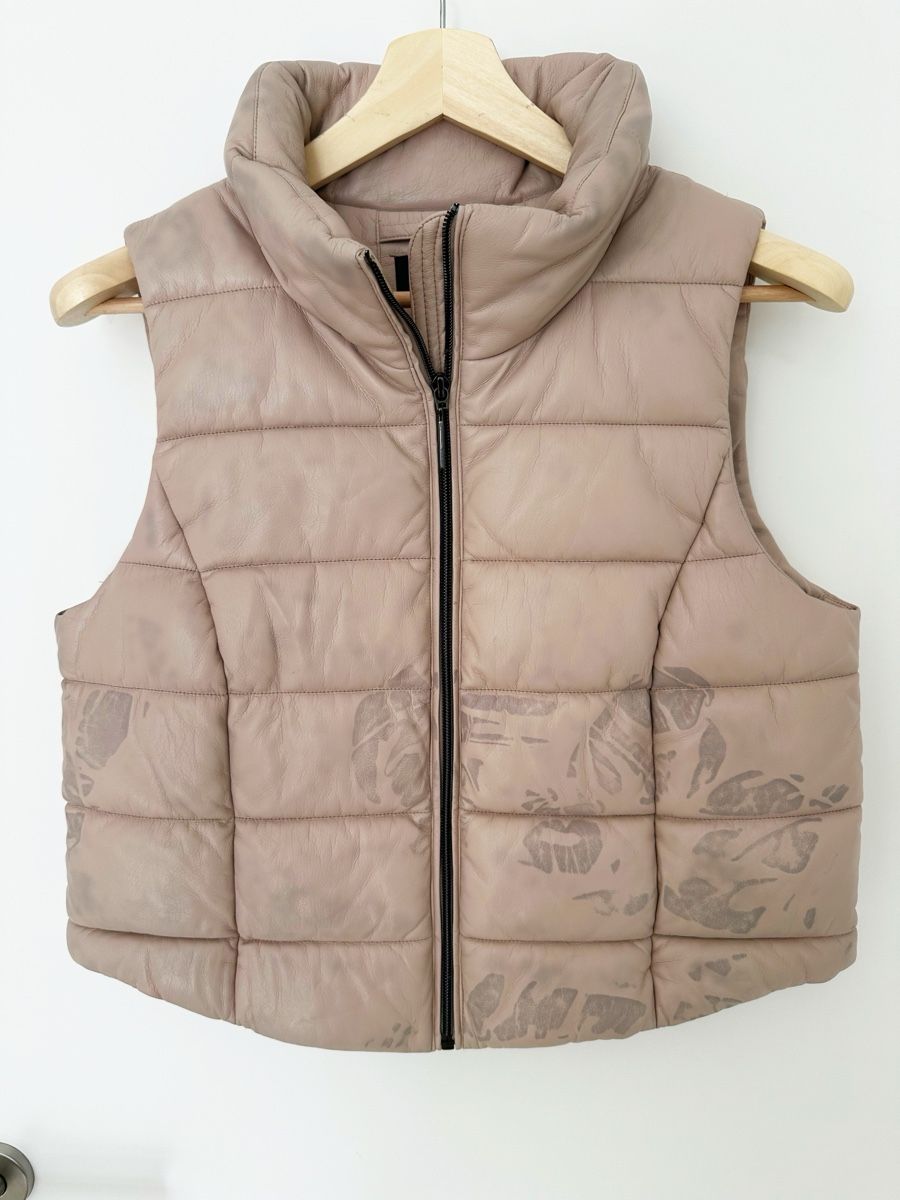 Comma Gilets: Steppweste Comma Damen Grösse 36-altrosa – D'occasion à Eglisau par Brewster1