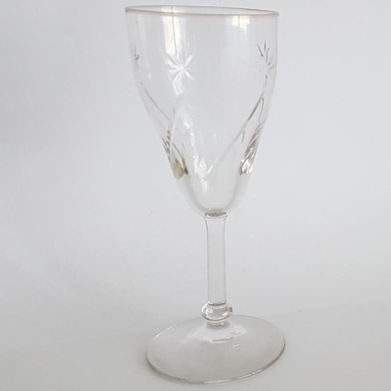 Bicchieri: Glas auf Stiel Sternschliff – Usato da Kaltbrunn venduto da Lexus3 1