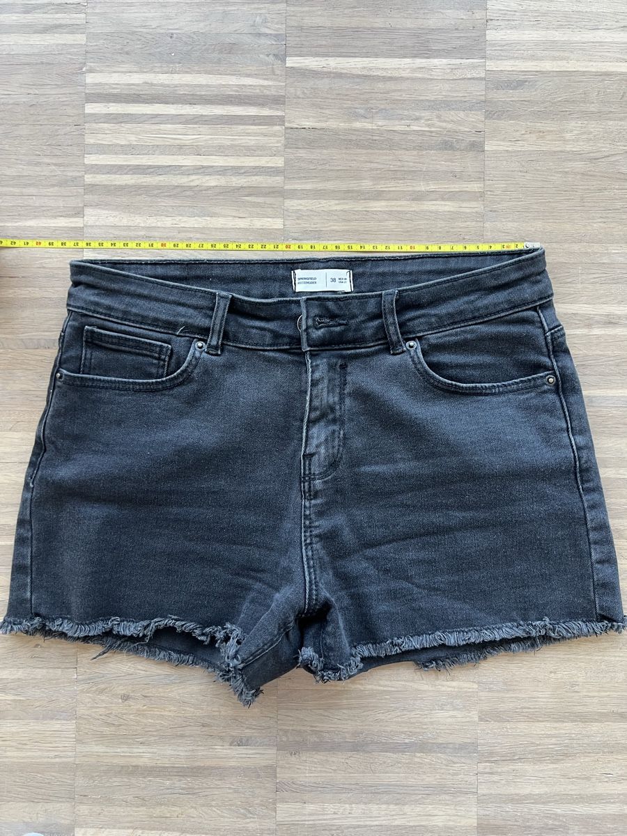 Jeans: Jeans shorts, size 38 – Usato da Dübendorf venduto da kat_yx9r 2