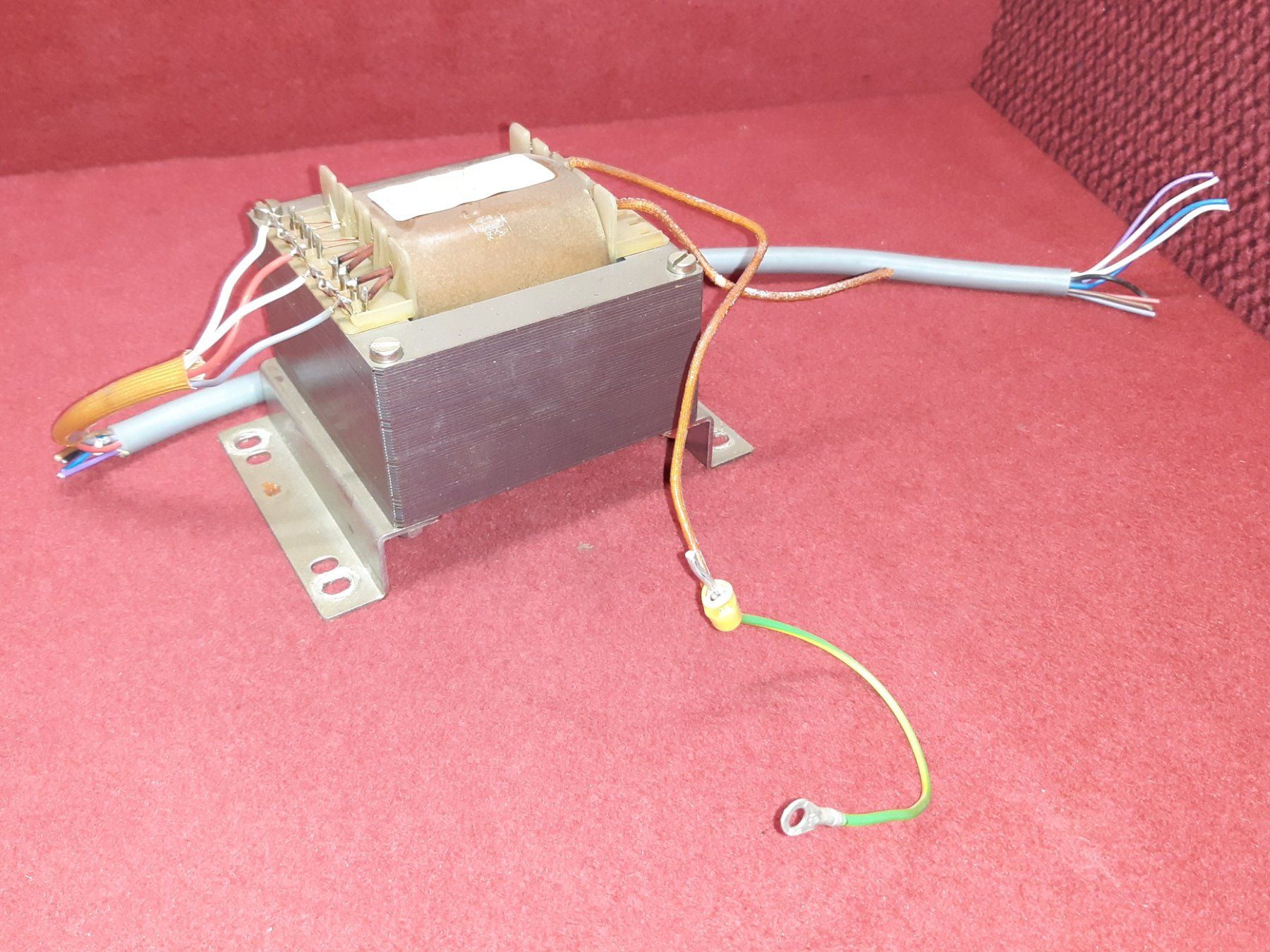Componenti elettronici: Transformator, ungeprüft und ungtestet! – Usato da Lohn-Ammannsegg venduto da Molch7 1