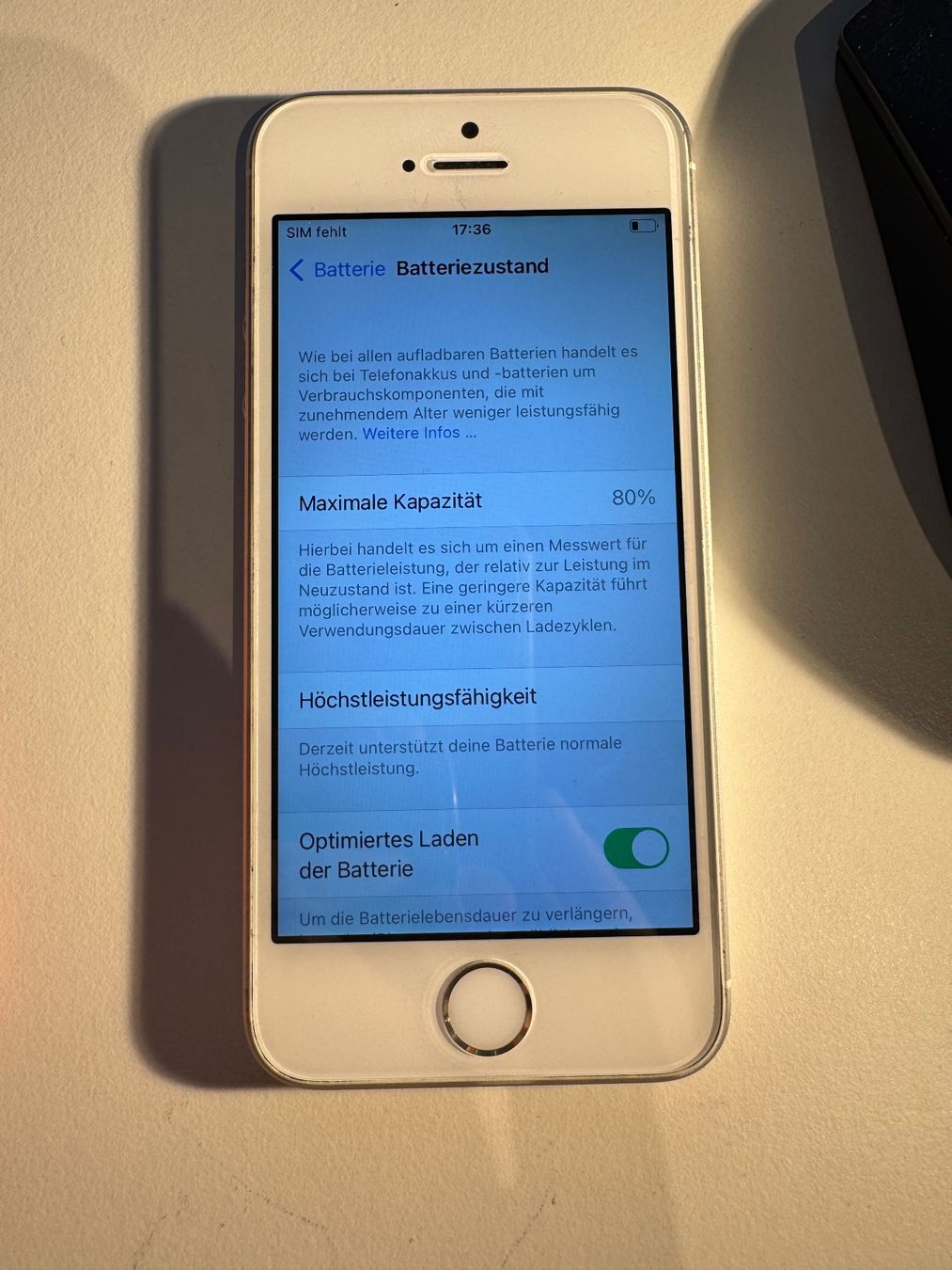 Apple Telefoni cellulari / Smartphones: iPhone SE – Usato da Adliswil venduto da Busys 2