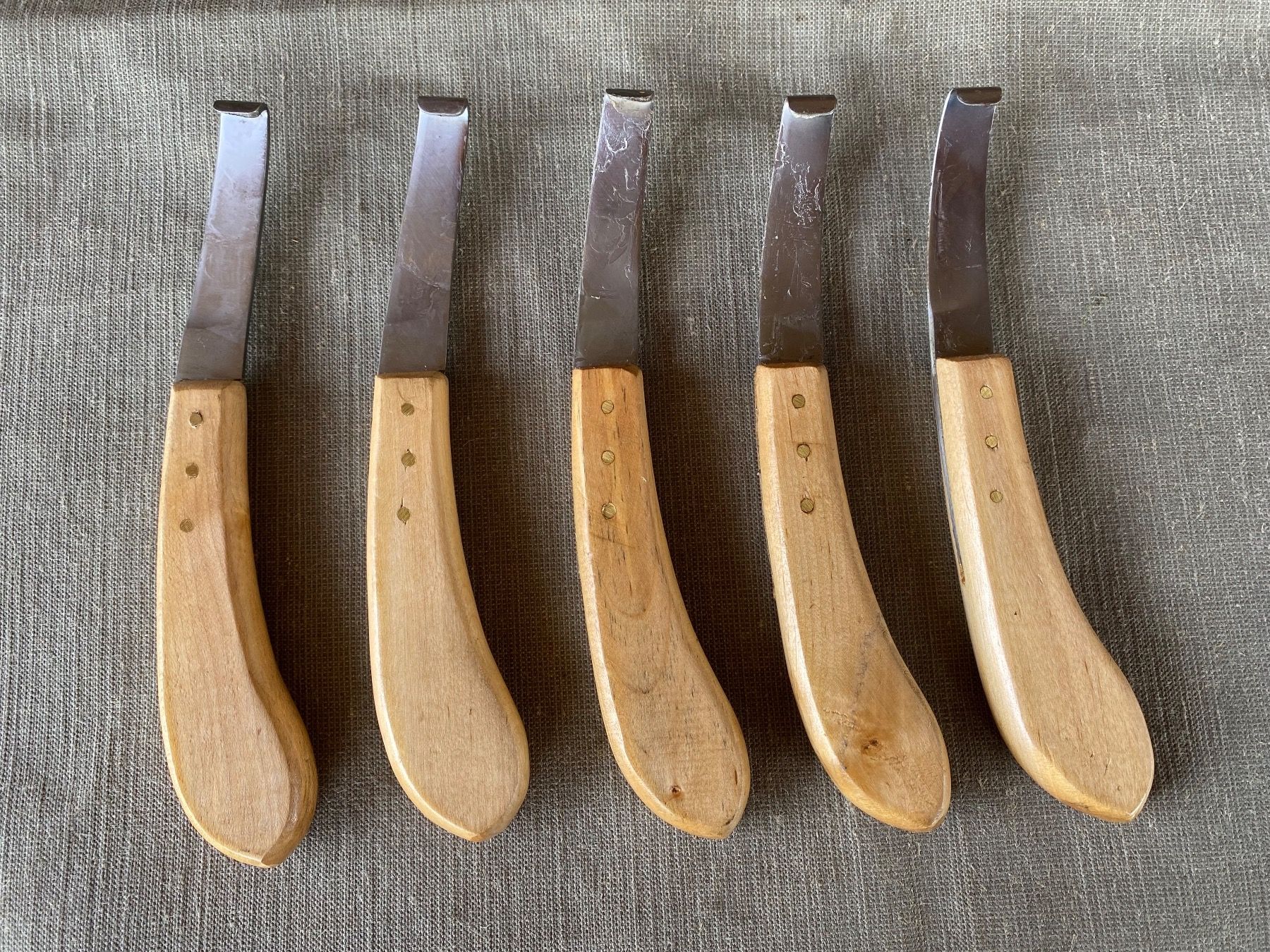 Carrozze: 5 Hufmesser / Klauenmesser – Usato da Feldbach venduto da Fea1