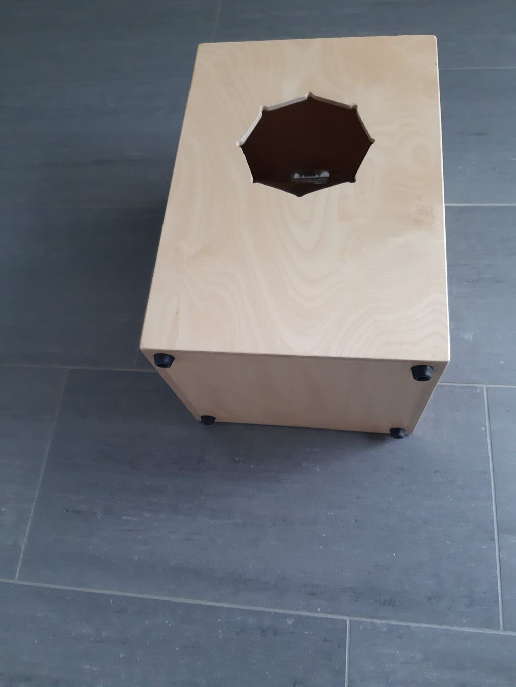Strumenti musicali: Cajon Handmade – Usato da Aristau venduto da Philomenas 3