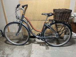 Citybike/Damenvelo WHEELER Neuwertig mit Racktime Korb