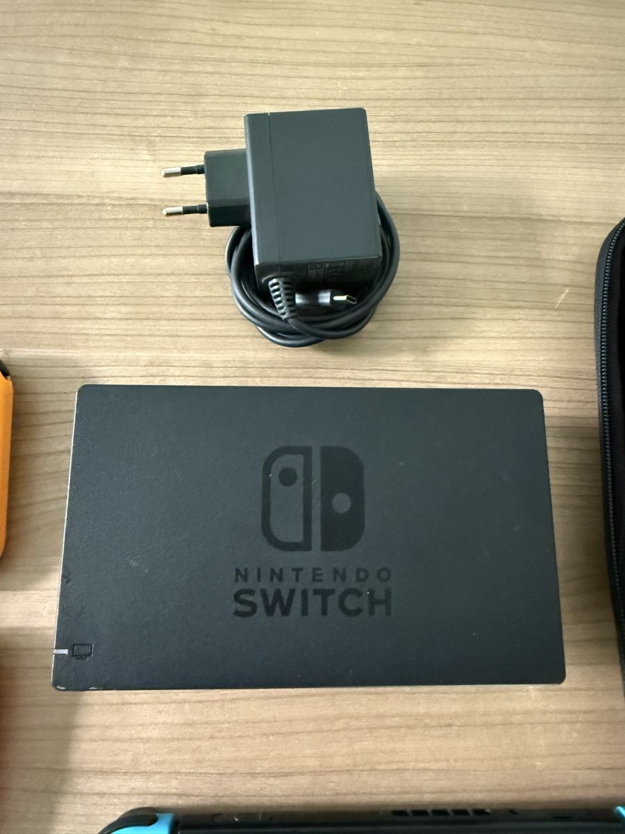 Nintendo Konsolen: Nintendo Switch mit Zubehör – Neu (gemäss Beschreibung) aus Luzern von Sbalu1984 3
