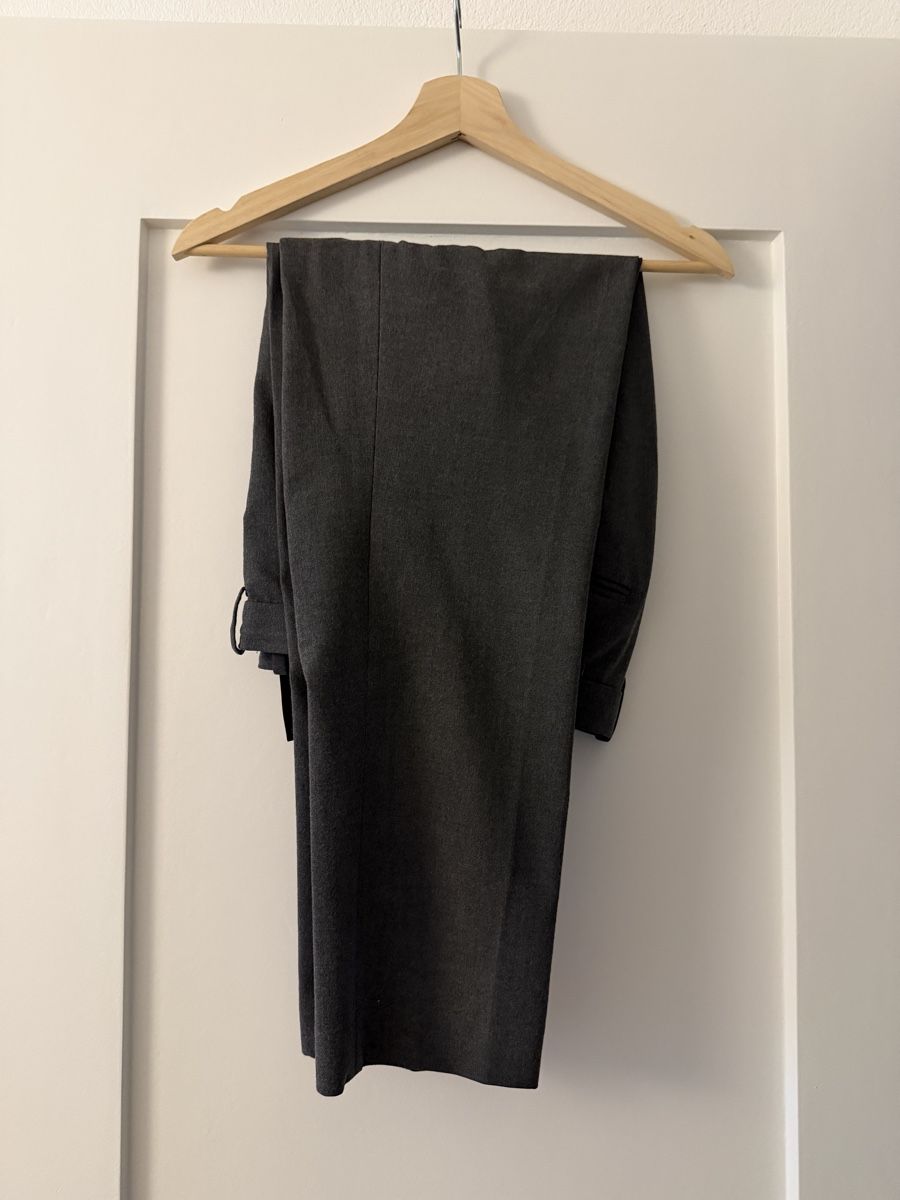 Uniqlo Pantalons: Uniqlo Hose – D'occasion à Zürich par devbetri 1