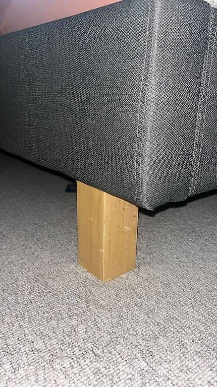 Lits: Bett 140x200 – D'occasion à Därstetten par yas_pb5r 2